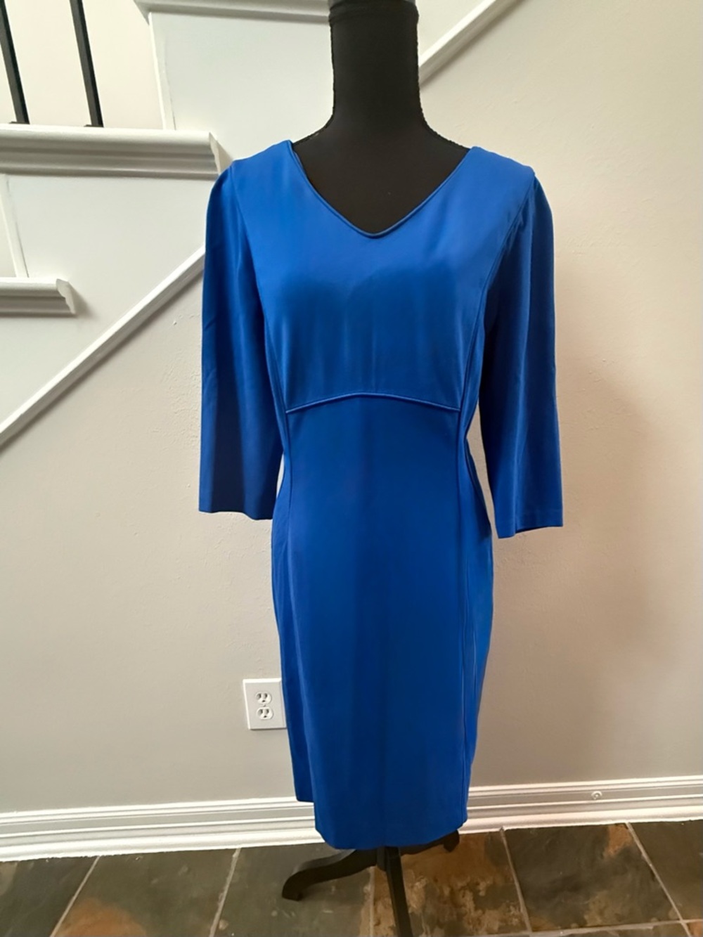 ANTONIO MELANI Cobalt Blue V-Neck Sheath Dress